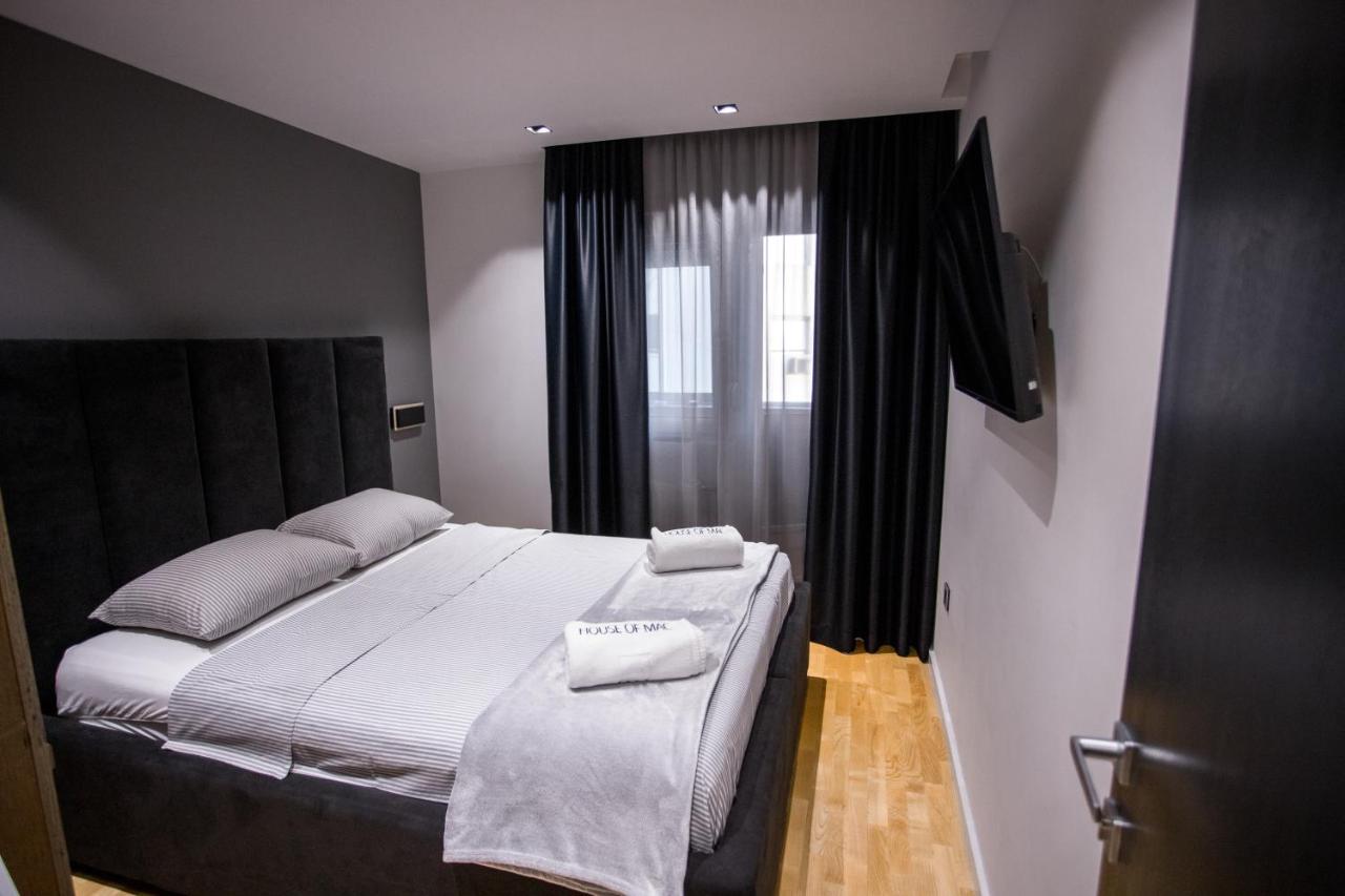 House Of Mac Apartments Ni Екстериор снимка